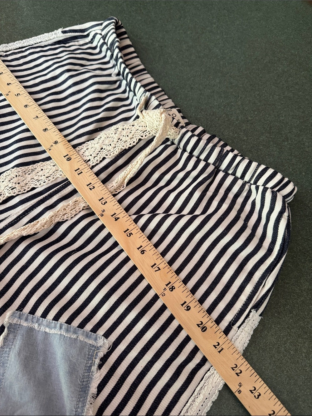 POL Striped Black & White Casual Cotton Capris with Lace Drawstring Sz Lg - Picture 10 of 10